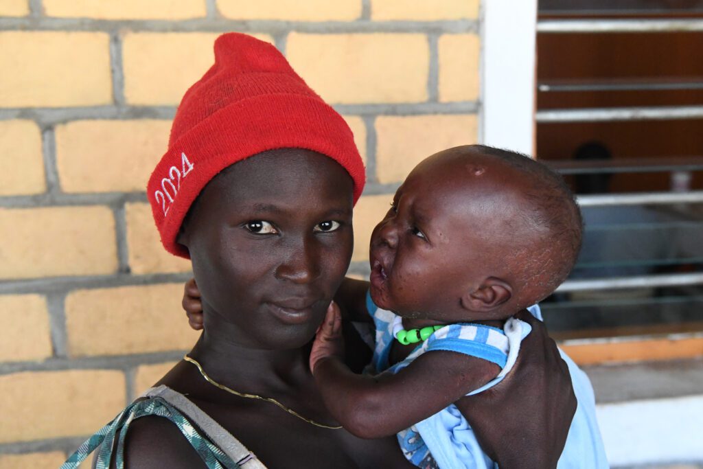 Babies have a range of conditions from upset stomach to severe malaria (credit: Jenny Davies)