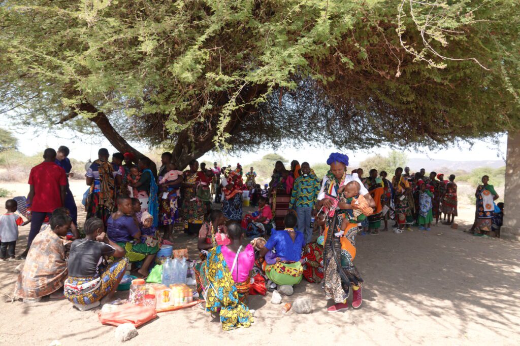 Medical outreach teams can see around 300 patients in one day! (credit: Annet Nabbanja)