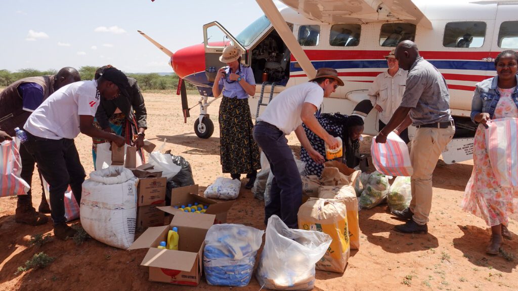 Daniel delivers food and clothing to the people of Sesia in Kenya (credit: Annelie Edsmyr)