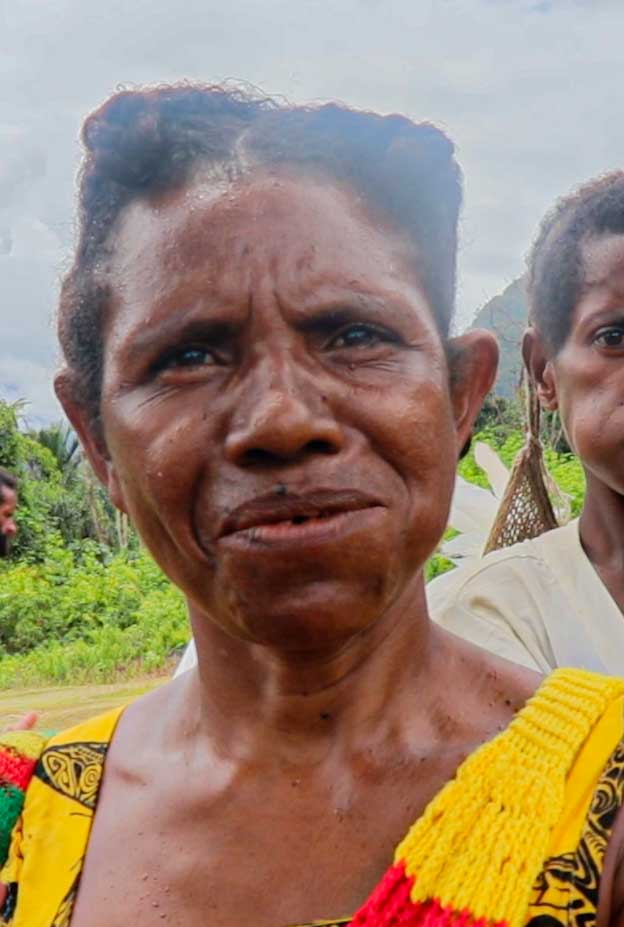 3 days in a canoe when you’re pregnant is ‘frightening’ says Siani (credit: Joy Suarkia & Jonny Watson)