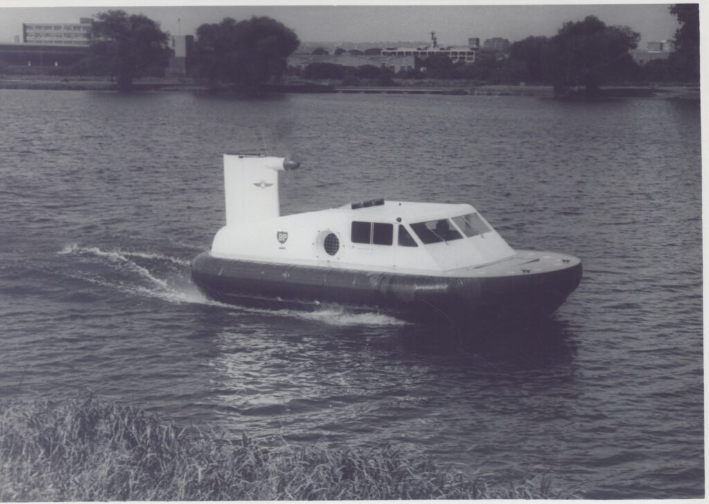 MAF’s hovercraft is eventually hampered by shrinking Lake Chad (credit: MAF Archive)
