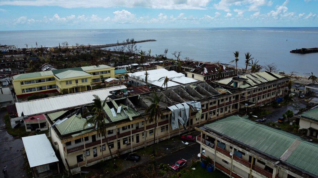Toamasina Hospital lost half its roof (credit: Gino Antsa Randrianasolo)